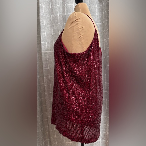 EUC Calvin Klein Plus Size Sequins All over Sparkle Spaghetti Strap Top - Picture 3 of 7